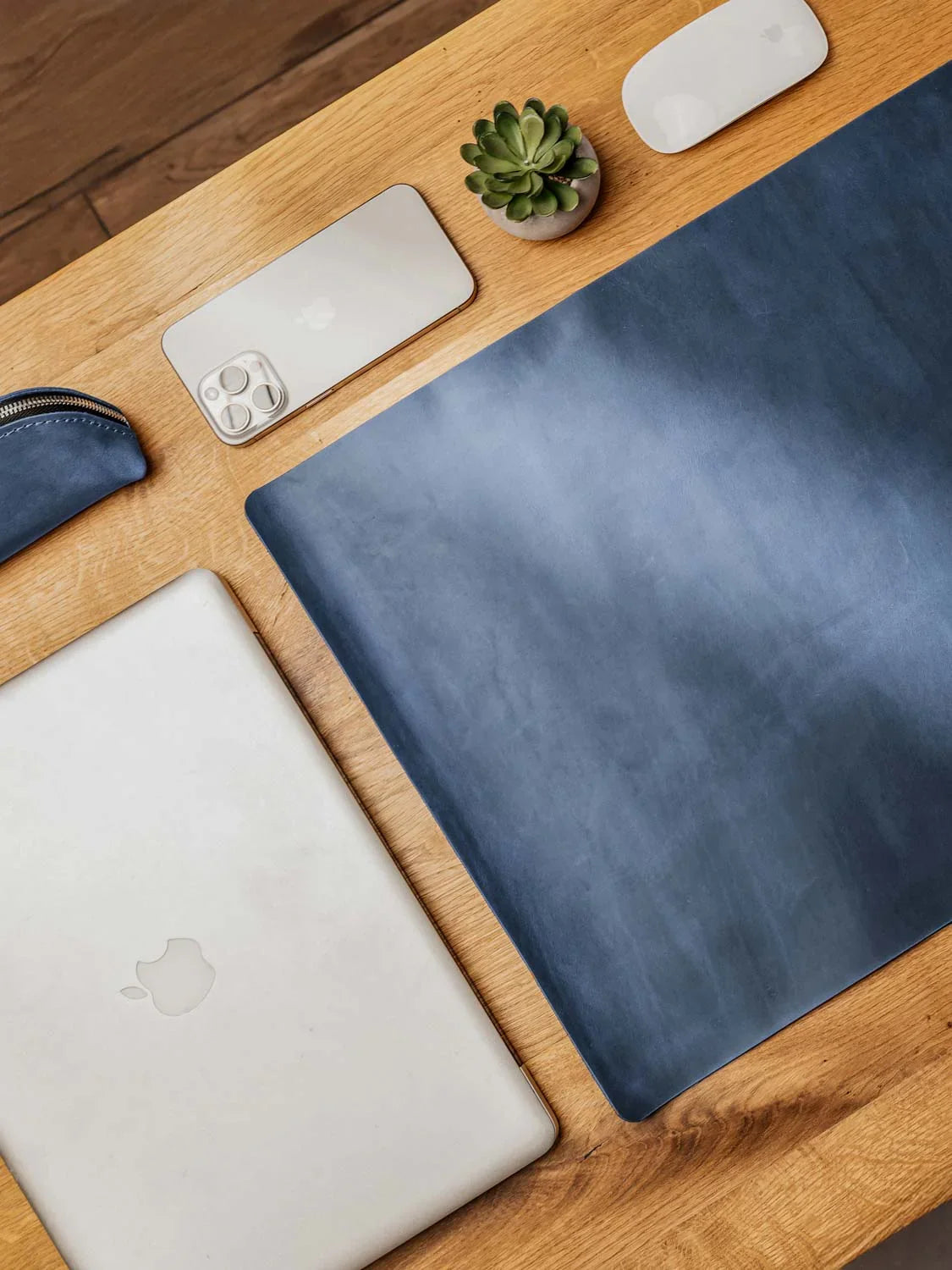 Crazy Horse Leather Desk Pad – Rustic Desk Mat for Office or Home