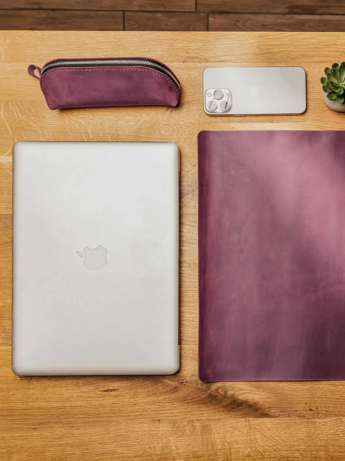Crazy Horse Leather Desk Pad – Rustic Desk Mat for Office or Home
