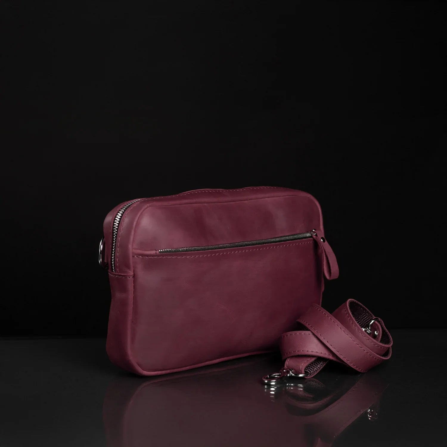 Zippered Leather Crossbody Bag for Men and Women | Orson