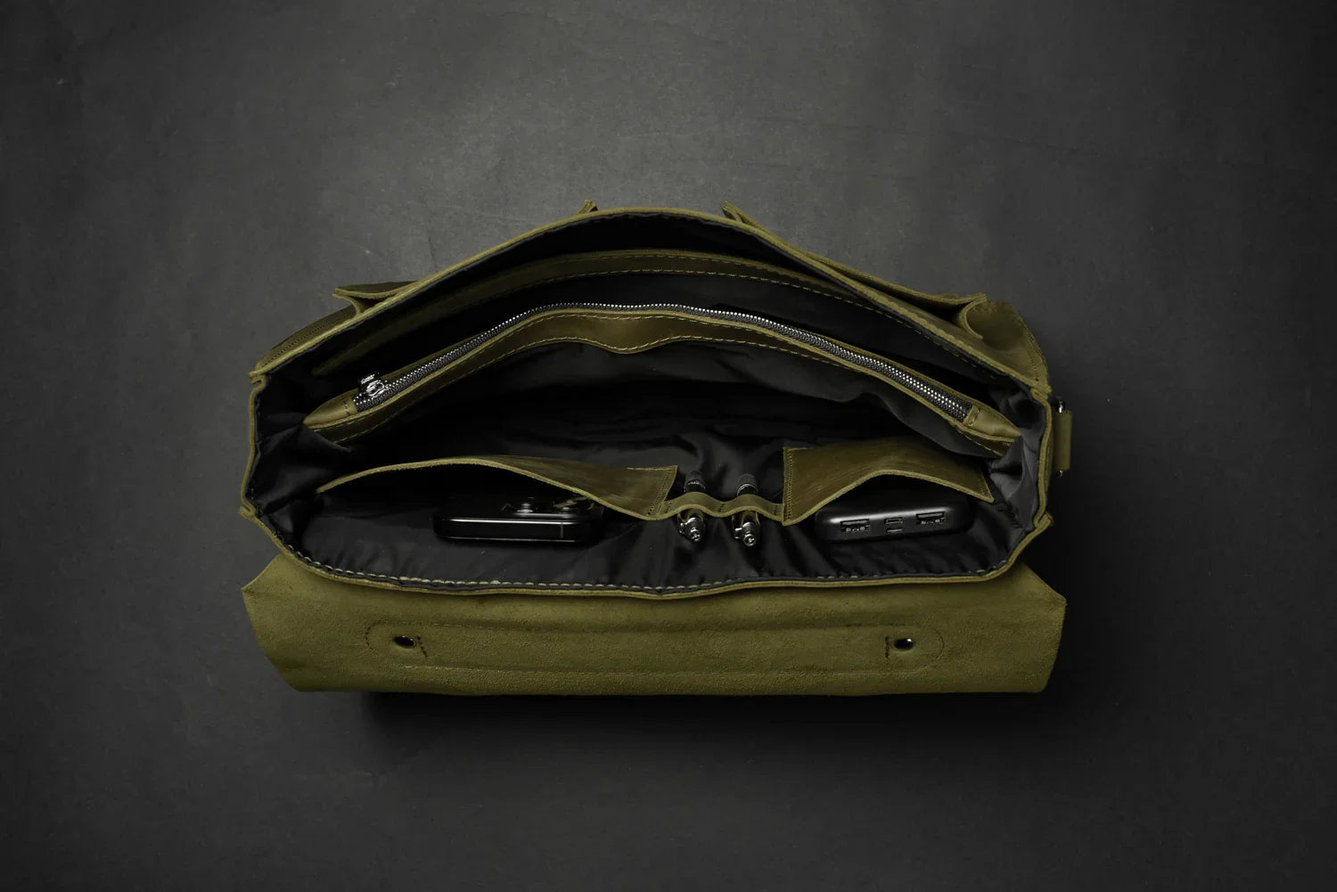 Waxed Matte Leather Satchel Bag | Barrister
