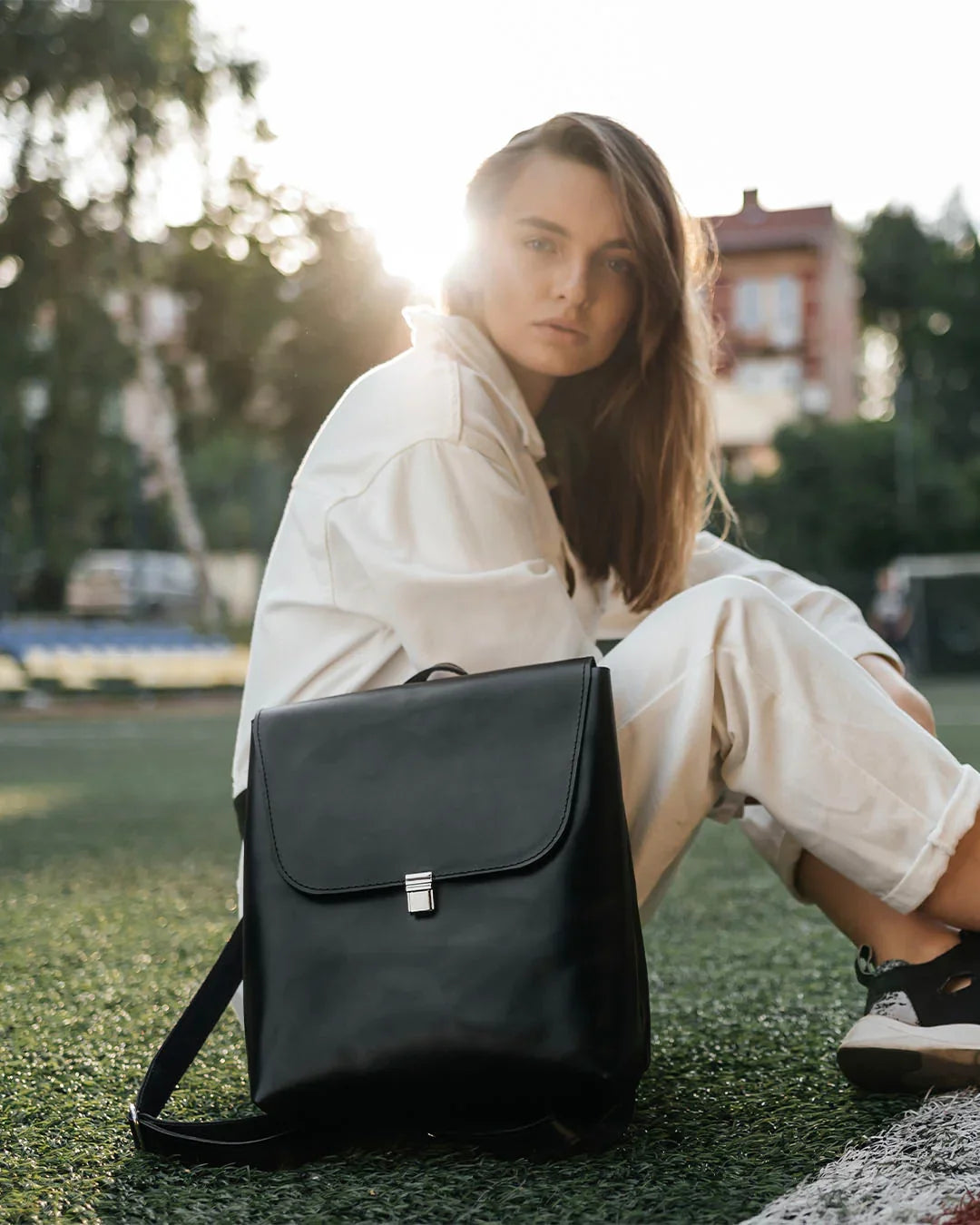 Women's Leather Backpack with Flap Closure – Everyday Style & Comfort | Ember