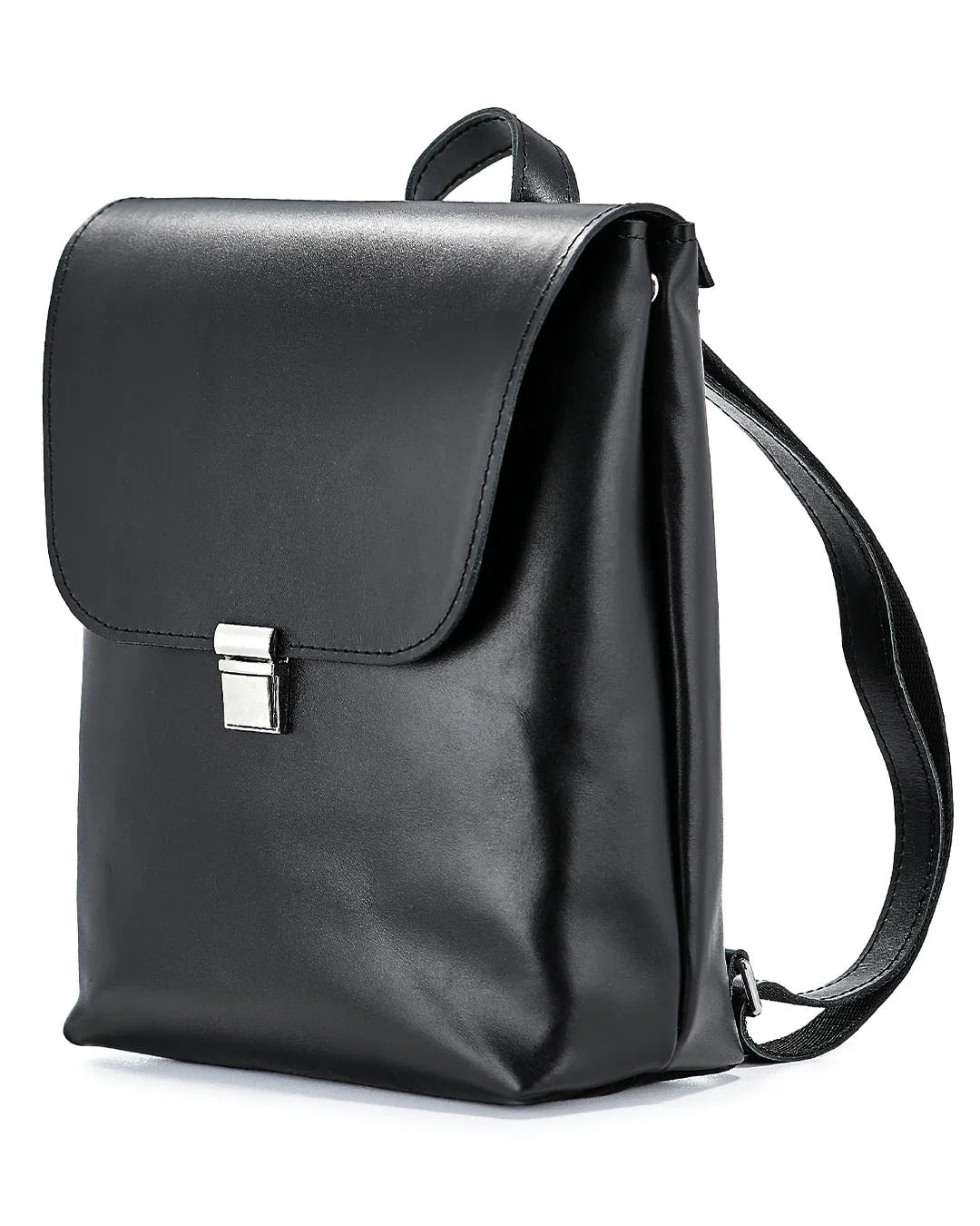 Women's Leather Backpack with Flap Closure – Everyday Style & Comfort | Ember