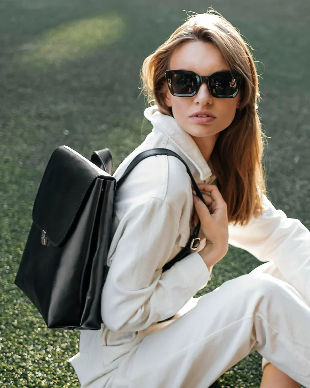 Women's Leather Backpack with Flap Closure – Everyday Style & Comfort | Ember