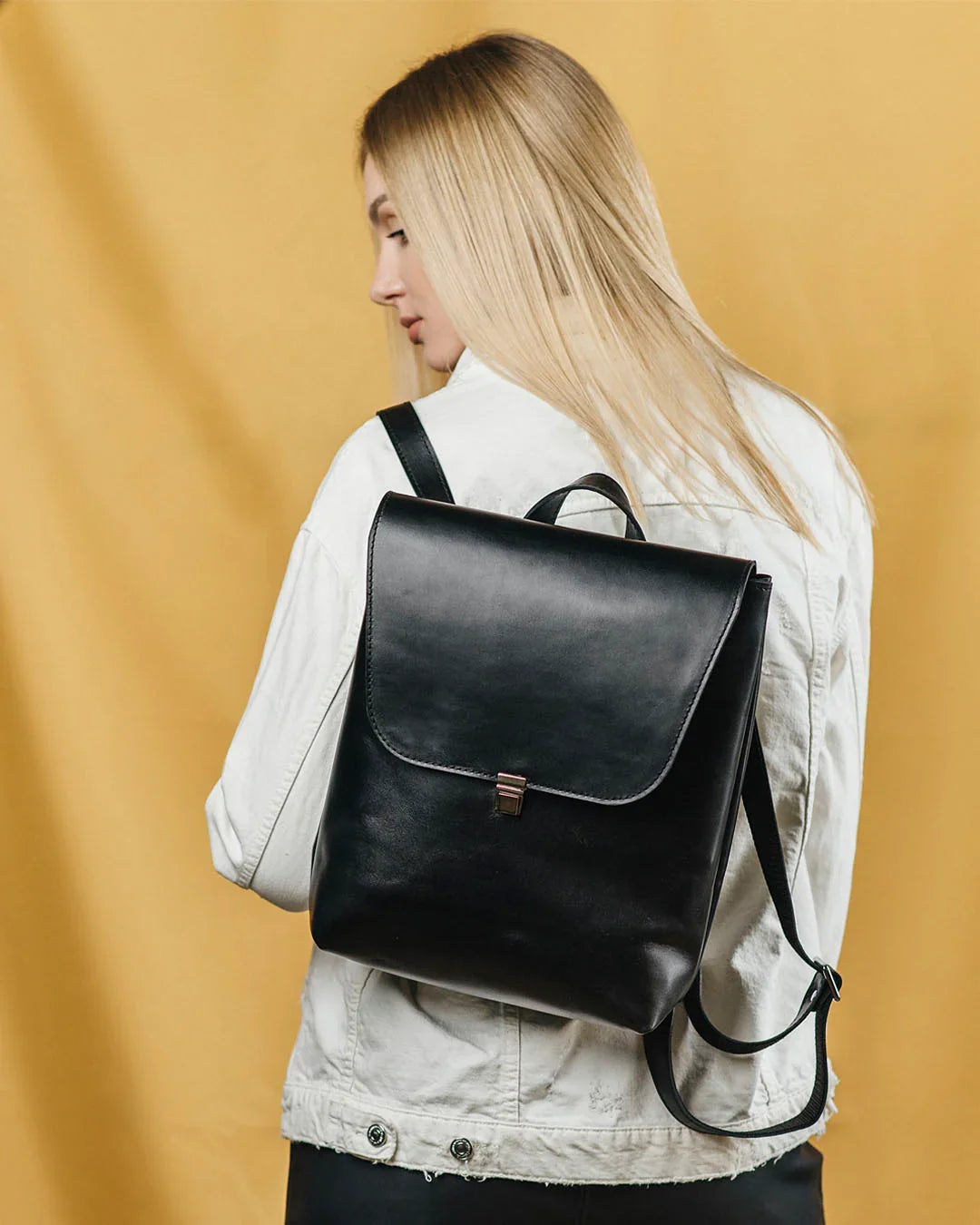 Women's Leather Backpack with Flap Closure – Everyday Style & Comfort | Ember
