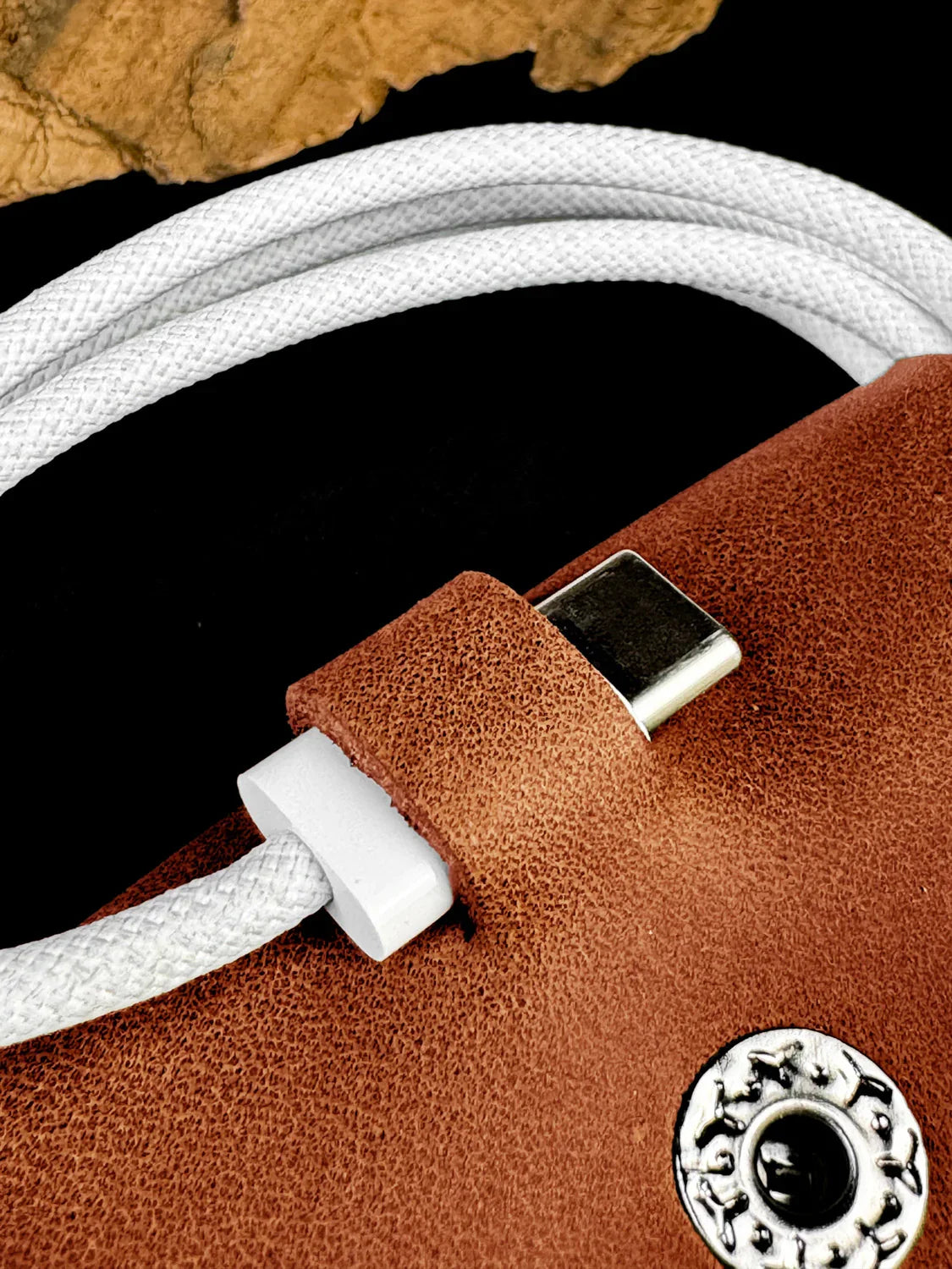 Leather Cable Clip – Wire & Cord Organizer