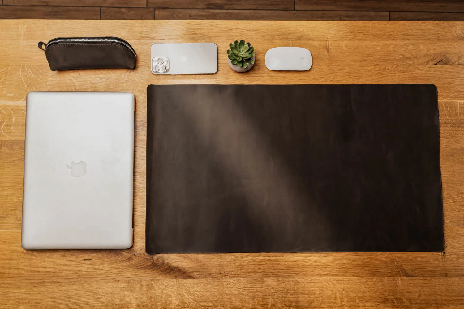 Crazy Horse Leather Desk Pad – Rustic Desk Mat for Office or Home