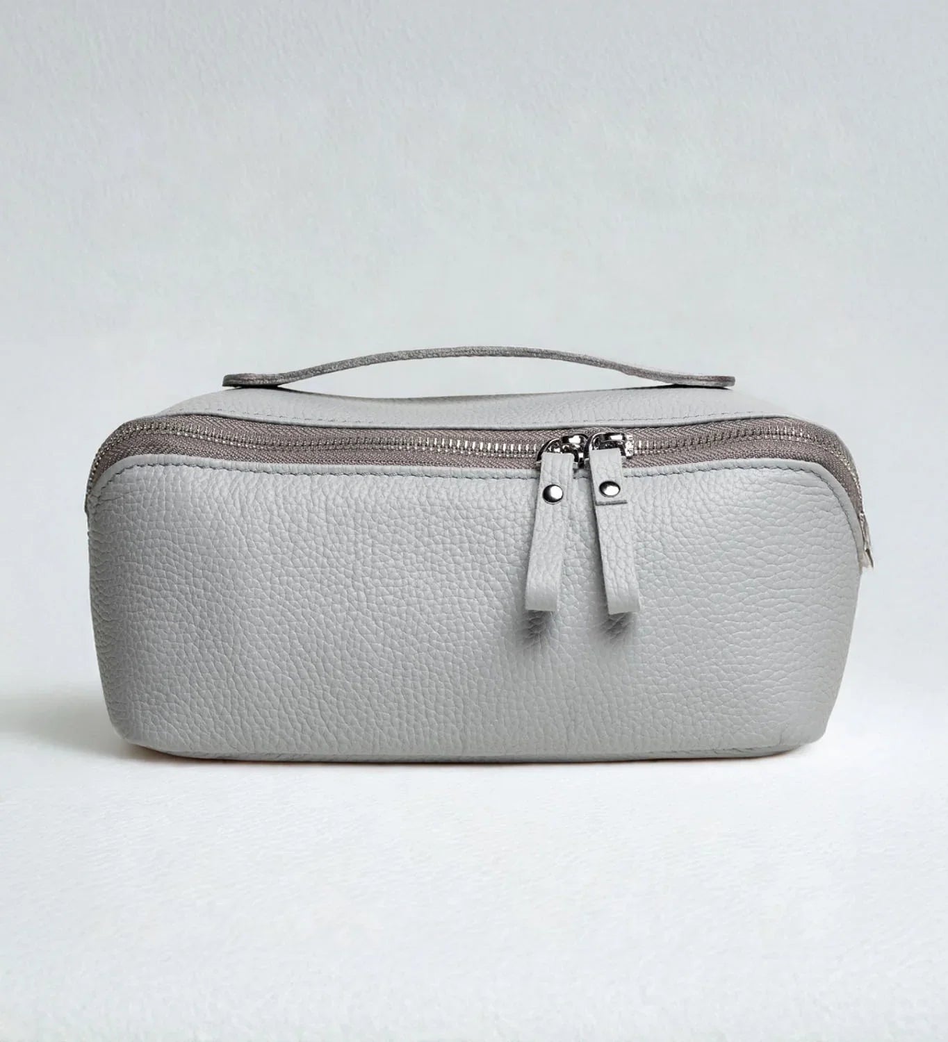 Full Grain Leather Cosmetic Bag β Travel Makeup Organizer | BeautyBox