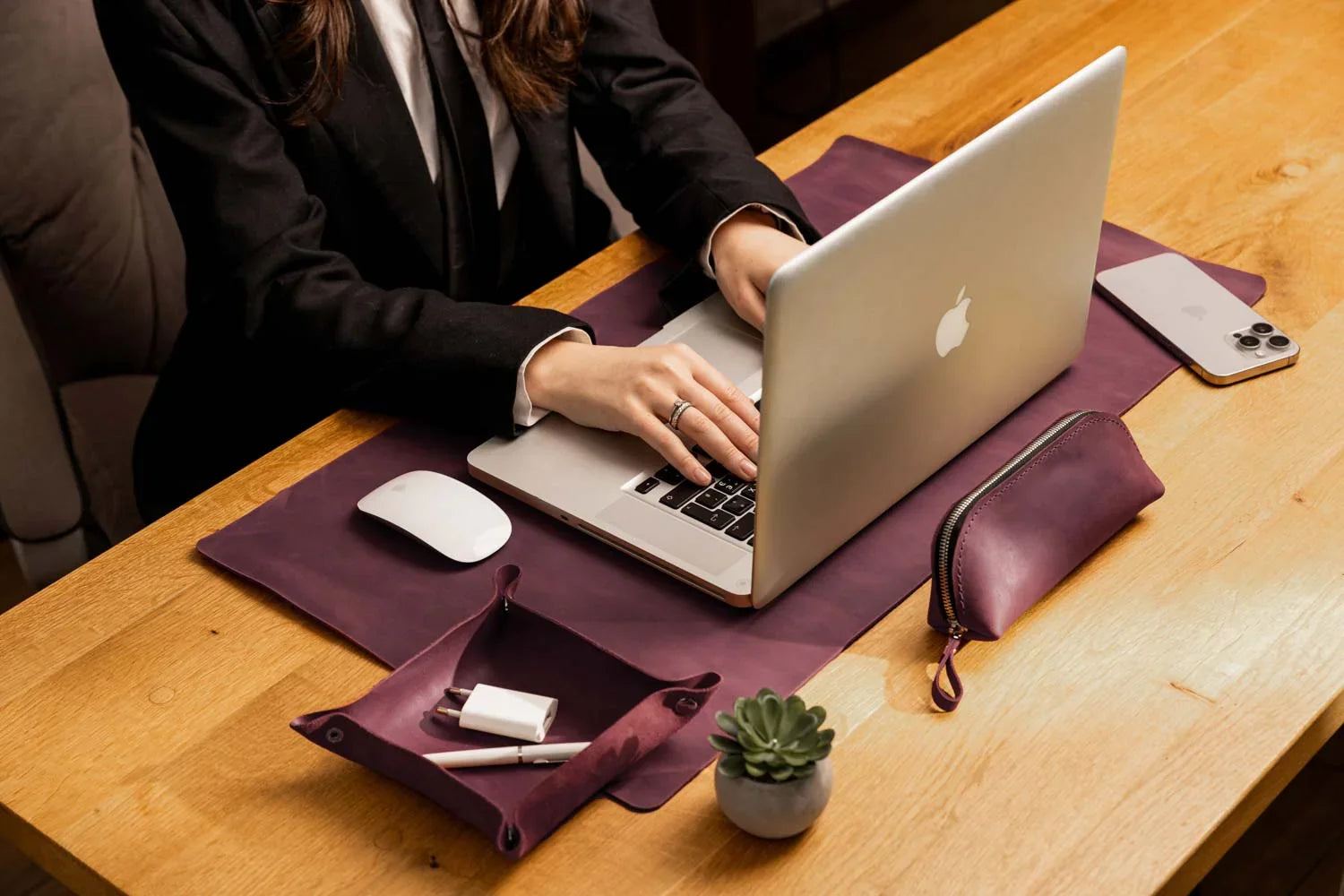 Crazy Horse Leather Desk Pad – Rustic Desk Mat for Office or Home