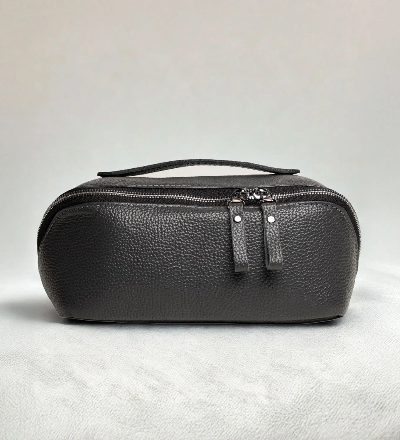 Full Grain Leather Cosmetic Bag β Travel Makeup Organizer | BeautyBox