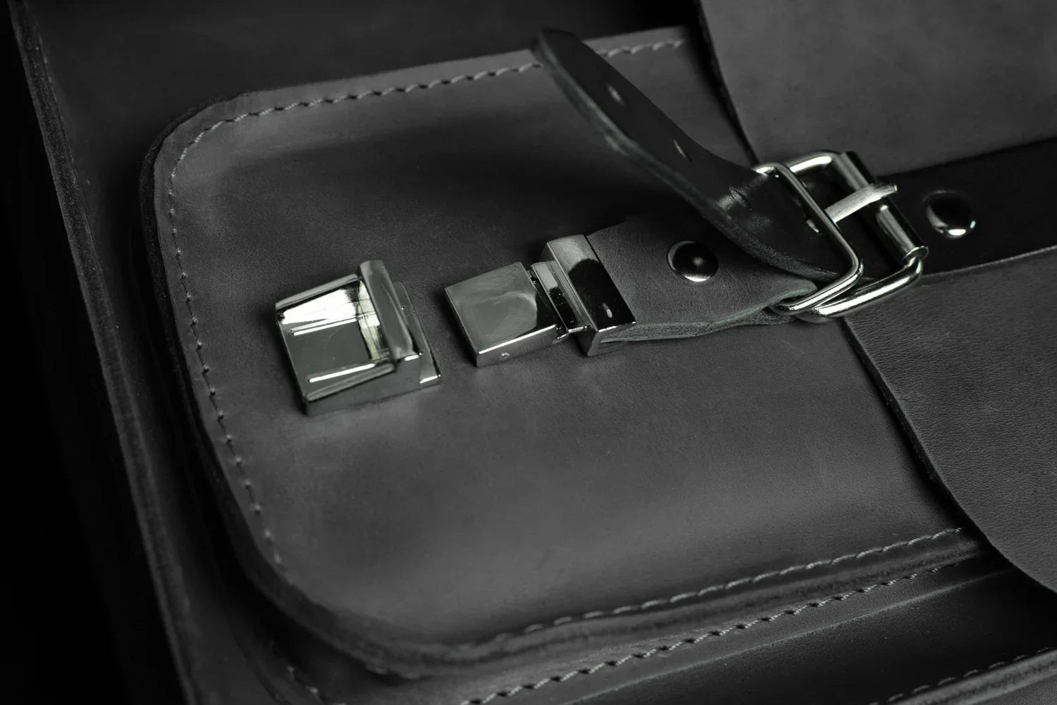 Waxed Matte Leather Satchel Bag | Barrister