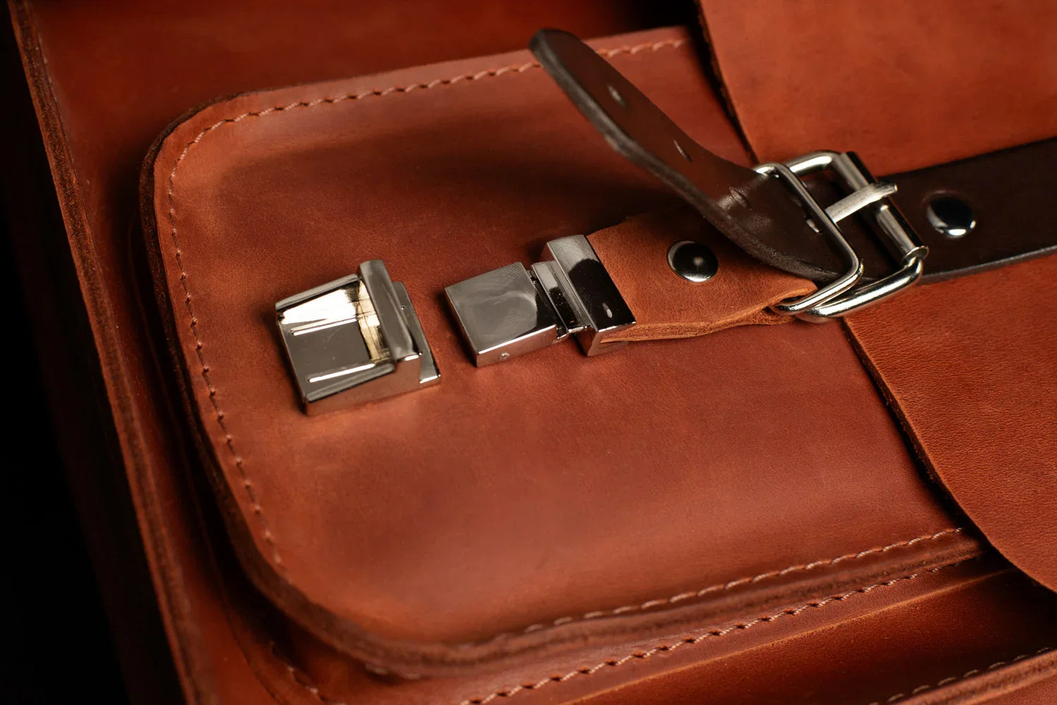 Waxed Matte Leather Satchel Bag | Barrister