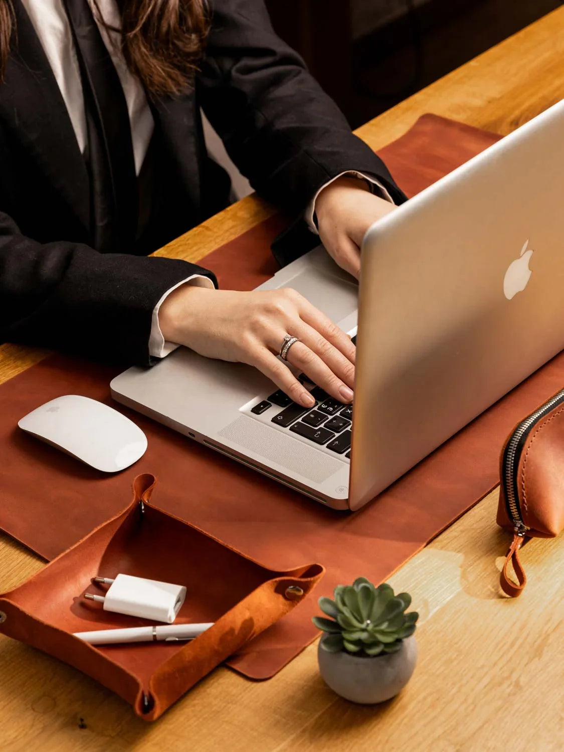 Crazy Horse Leather Desk Pad – Rustic Desk Mat for Office or Home