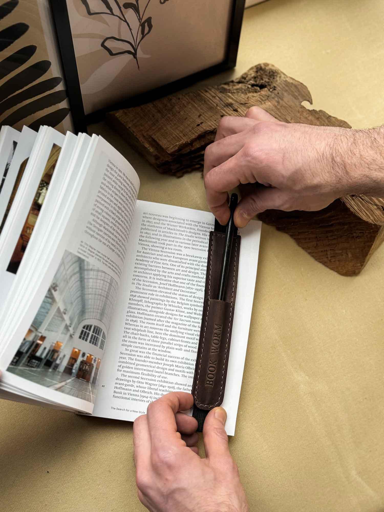 Bookmark with Elastic Strap & Pencil Holder | BookMate