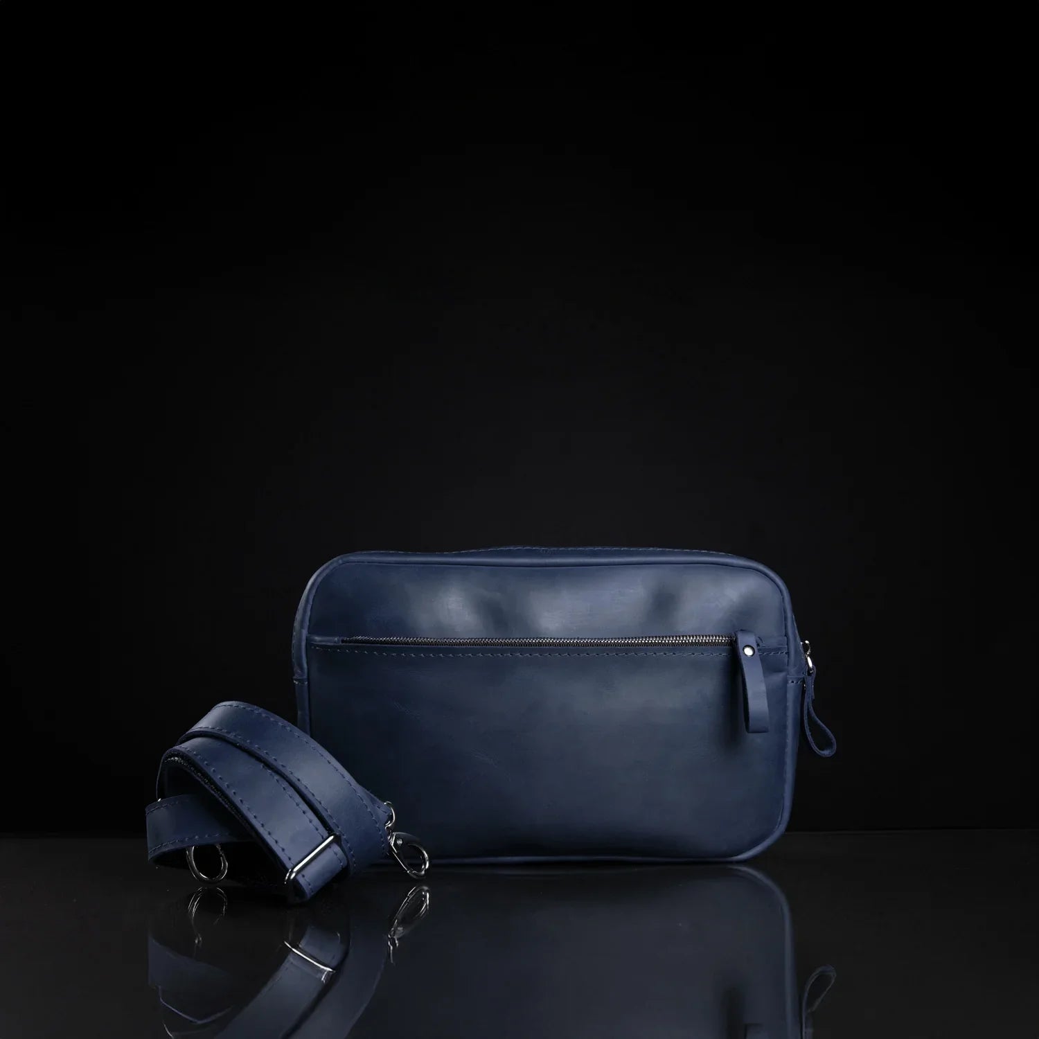 Zippered Leather Crossbody Bag for Men and Women | Orson
