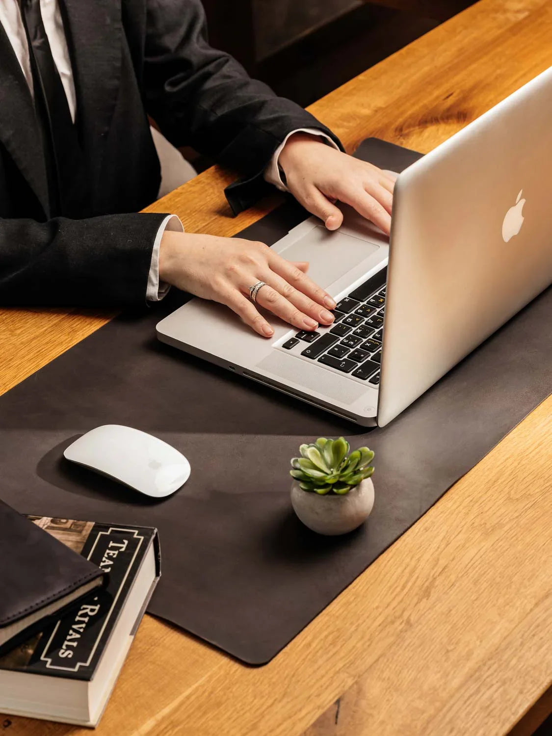 Crazy Horse Leather Desk Pad – Rustic Desk Mat for Office or Home