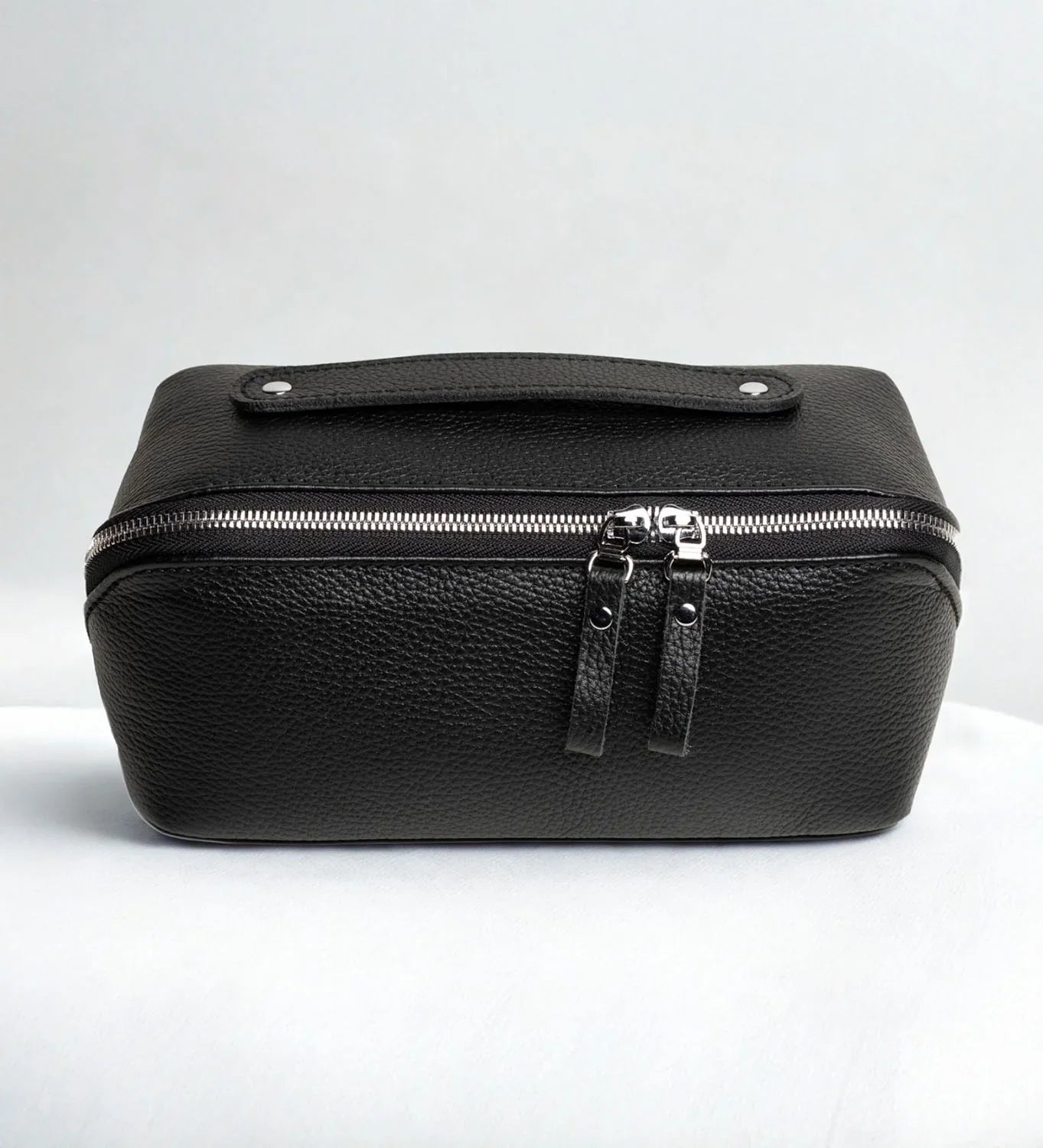 Full Grain Leather Cosmetic Bag β Travel Makeup Organizer | BeautyBox
