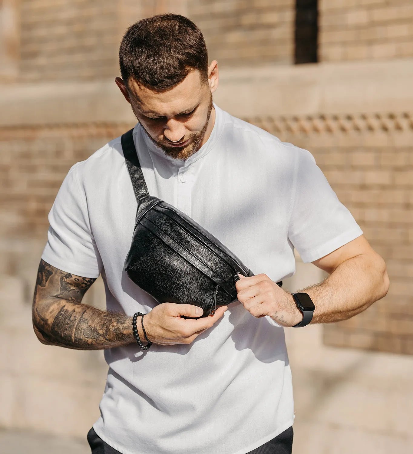 Grainy Leather Waist Bag with Zipper | B-Bag