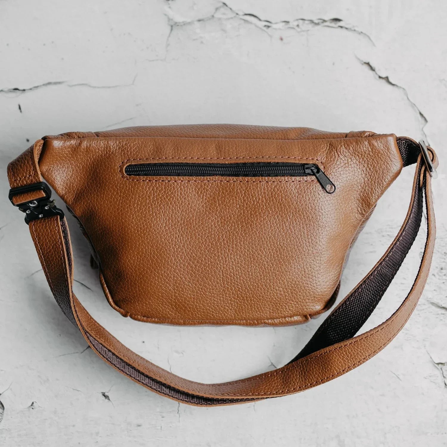 Grainy Leather Waist Bag with Zipper | B-Bag