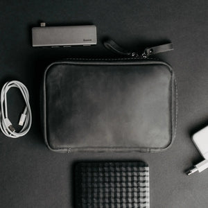 Leather Organizer for Cables & Tech | Smoky Grey - Wenderfarer