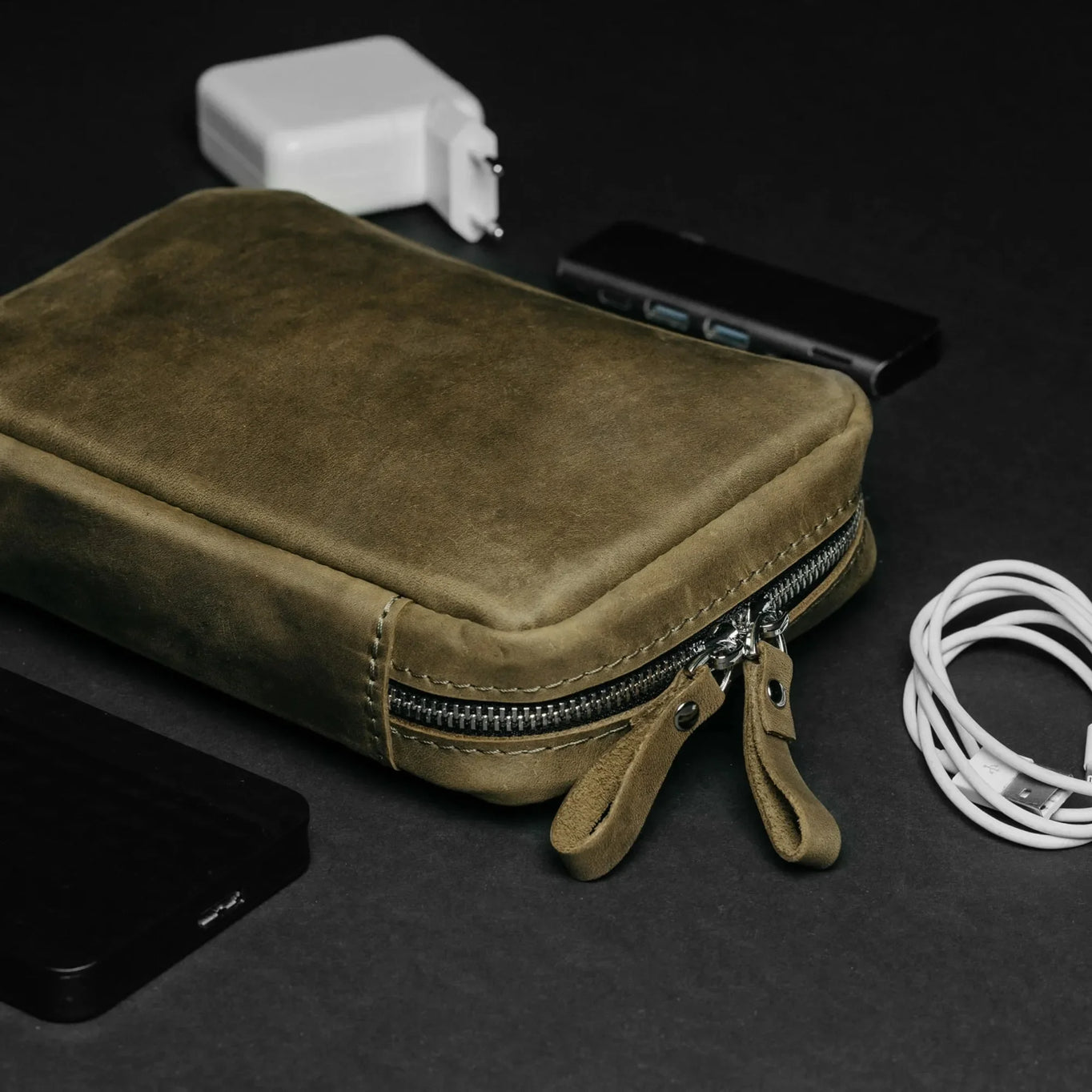 Organizer for Cables & Tech with Zip Closure | Olive Green - Wenderfarer