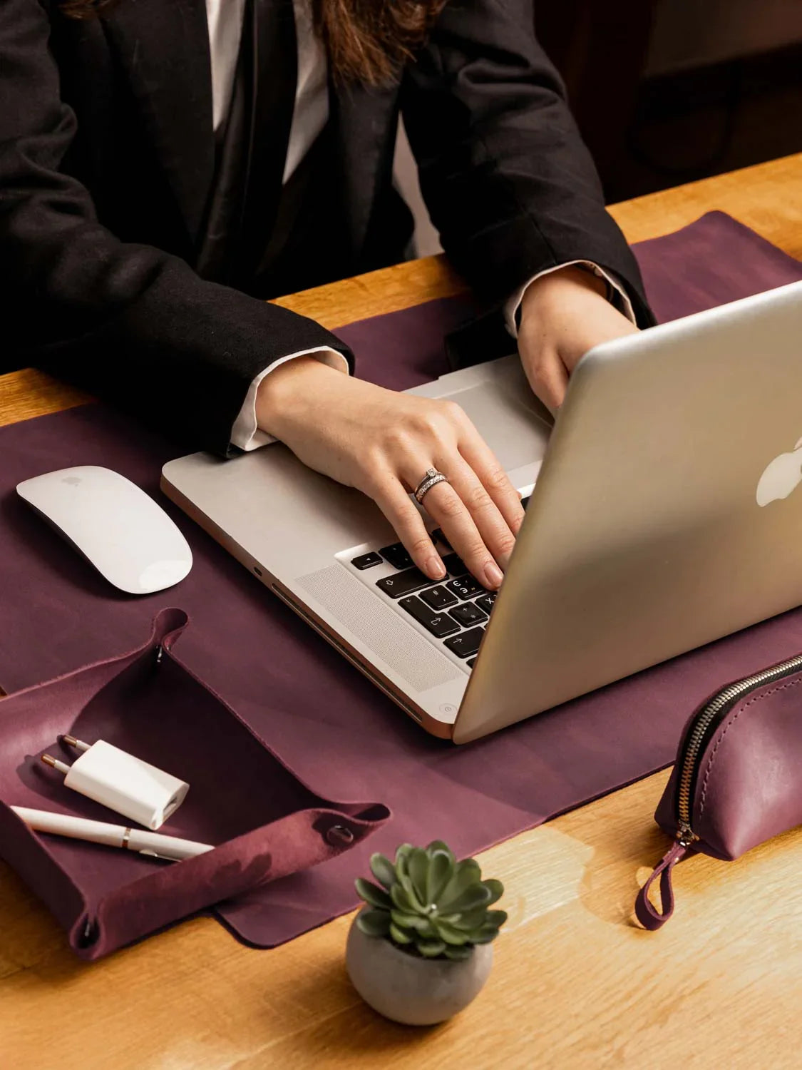 Crazy Horse Leather Desk Pad – Rustic Desk Mat for Office or Home