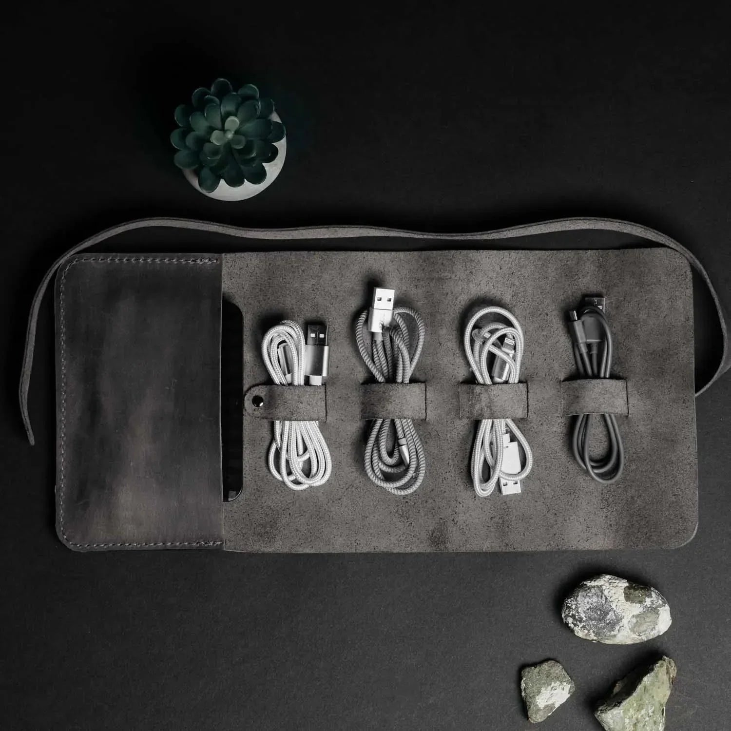 Waxed Leather Roll-Up Organizer – Cables & Tools Wrap