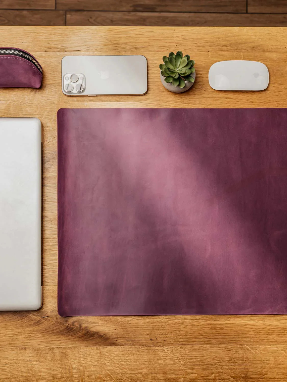 Crazy Horse Leather Desk Pad – Rustic Desk Mat for Office or Home