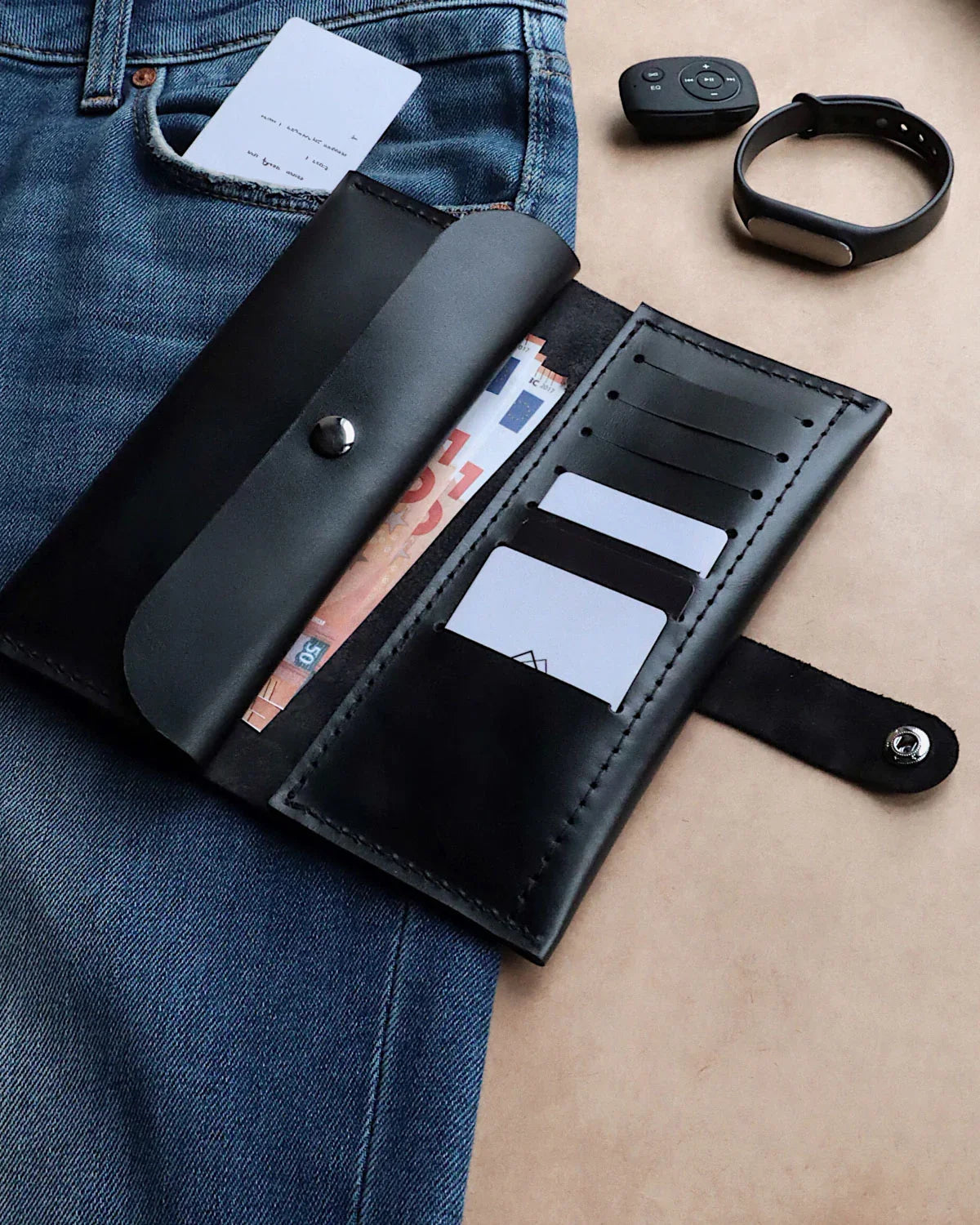 Classic Long Wallet β Smooth Leather & Snap Button