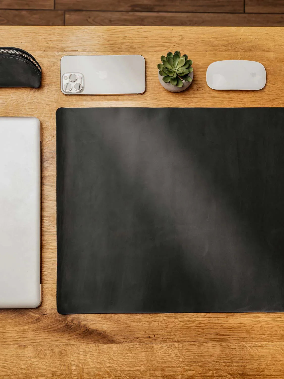 Crazy Horse Leather Desk Pad – Rustic Desk Mat for Office or Home