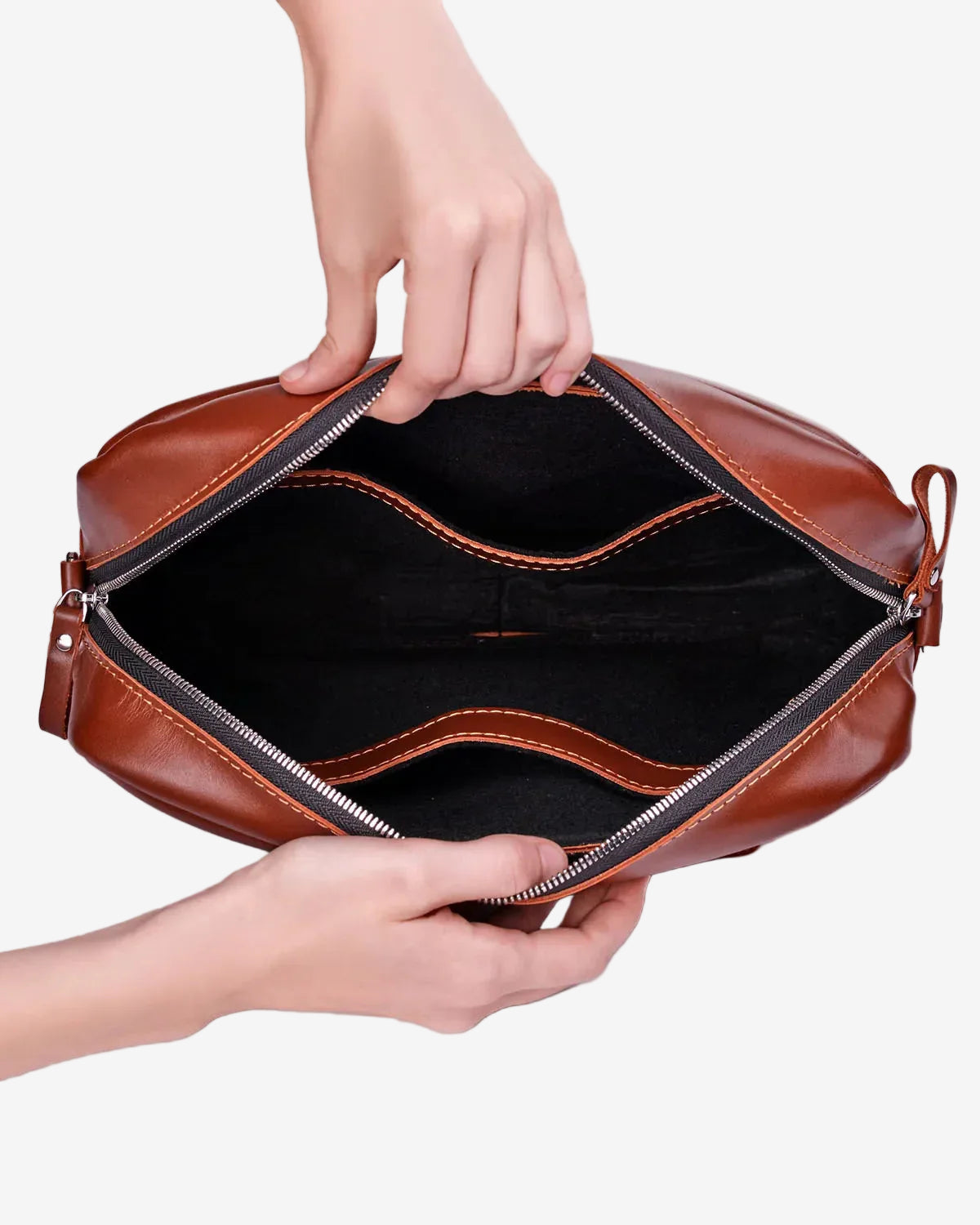 Everyday Leather Messenger with Zip | Squad