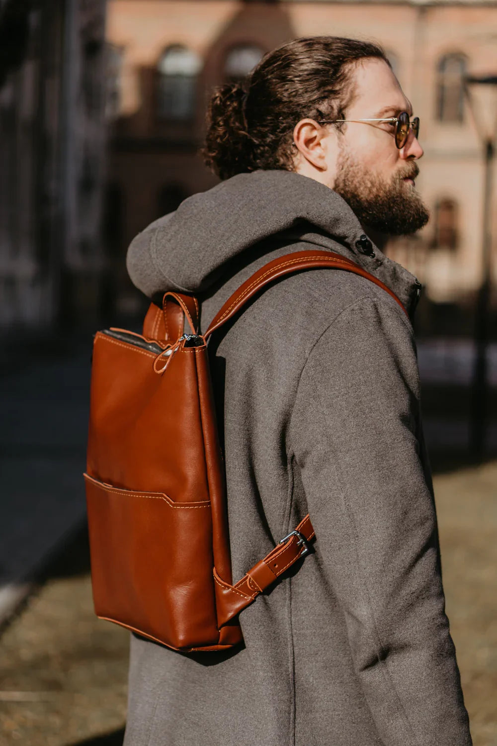 Minimalist Leather Backpack for Work & Travel | Flatrock