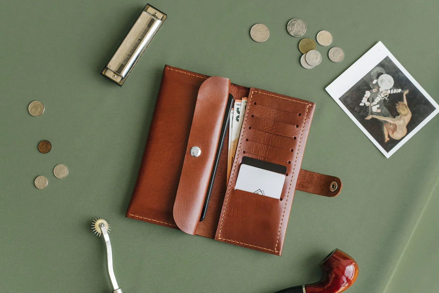 Classic Long Wallet β Smooth Leather & Snap Button