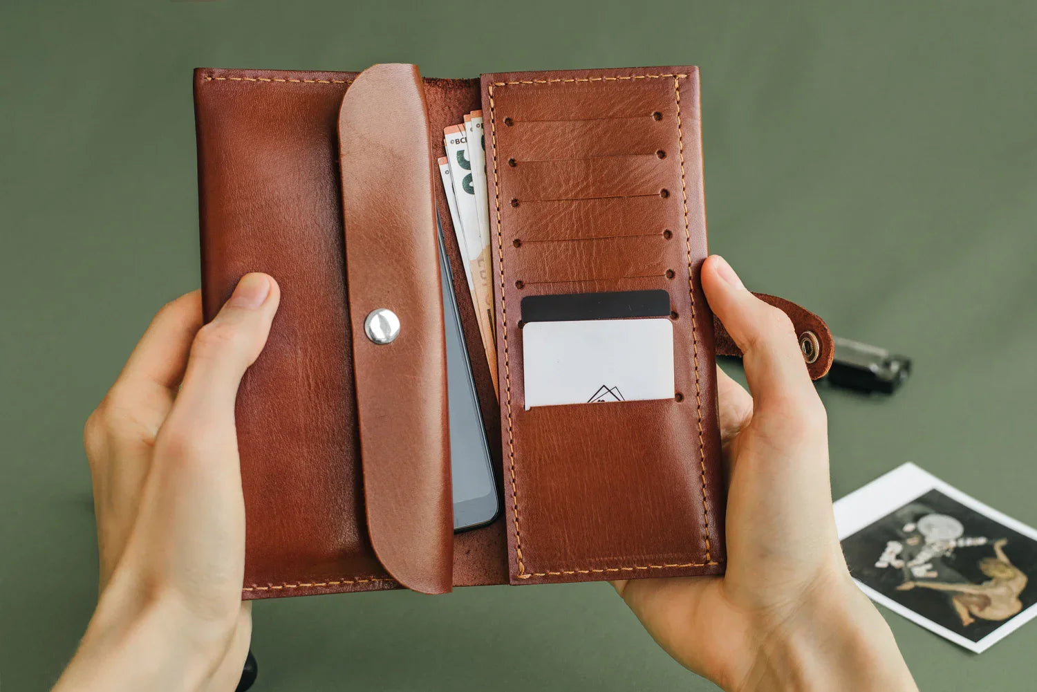 Classic Long Wallet β Smooth Leather & Snap Button