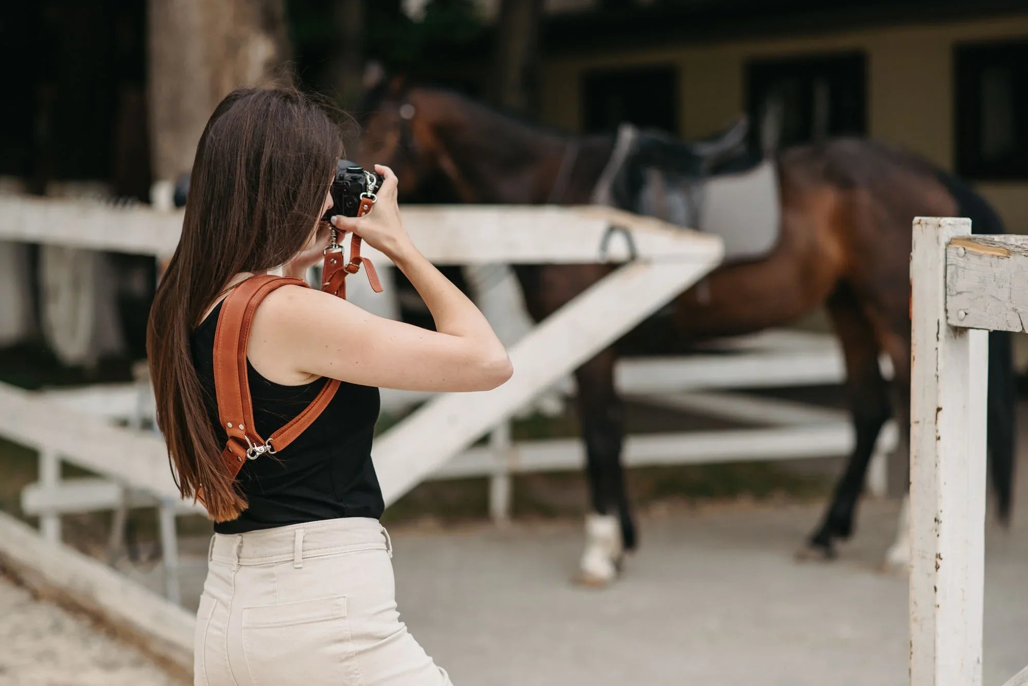 Leather Camera Harness – Adjustable Single Strap | Mono
