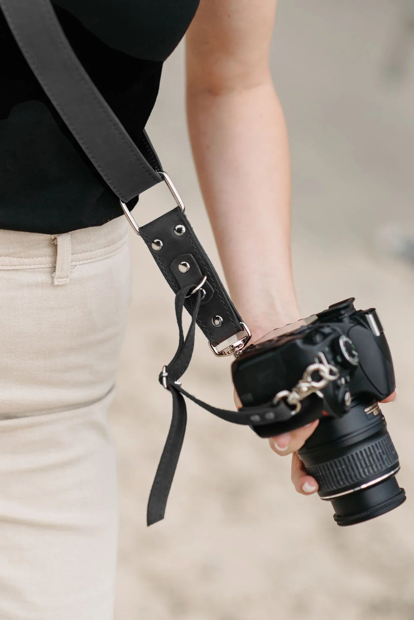 Leather Camera Harness – Adjustable Single Strap | Mono