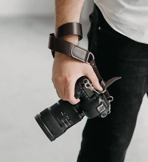 Leather Camera Neck Strap – Adjustable for DSLR & Mirrorless Cameras