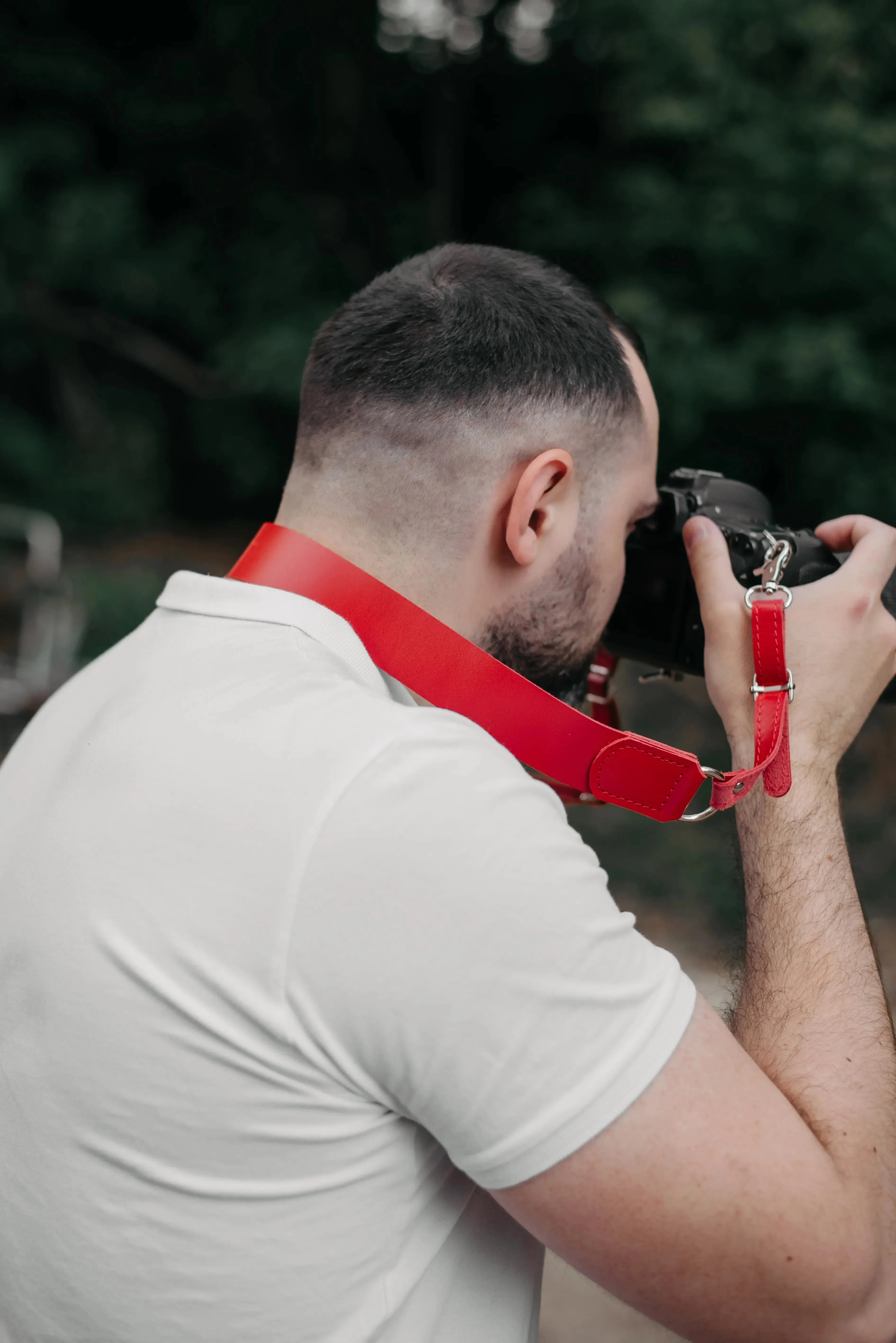 Leather Camera Neck Strap – Adjustable for DSLR & Mirrorless Cameras