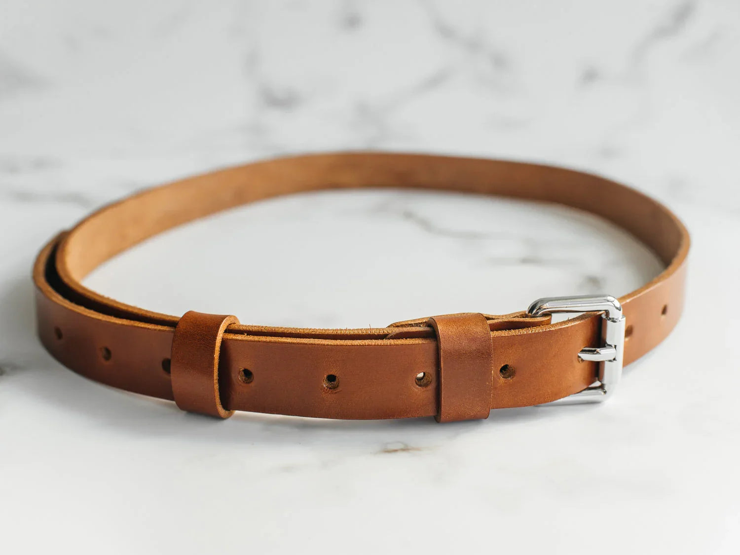 Women's Veg-Tanned Leather Belt – 1” Wide with Elegant Silver Buckle