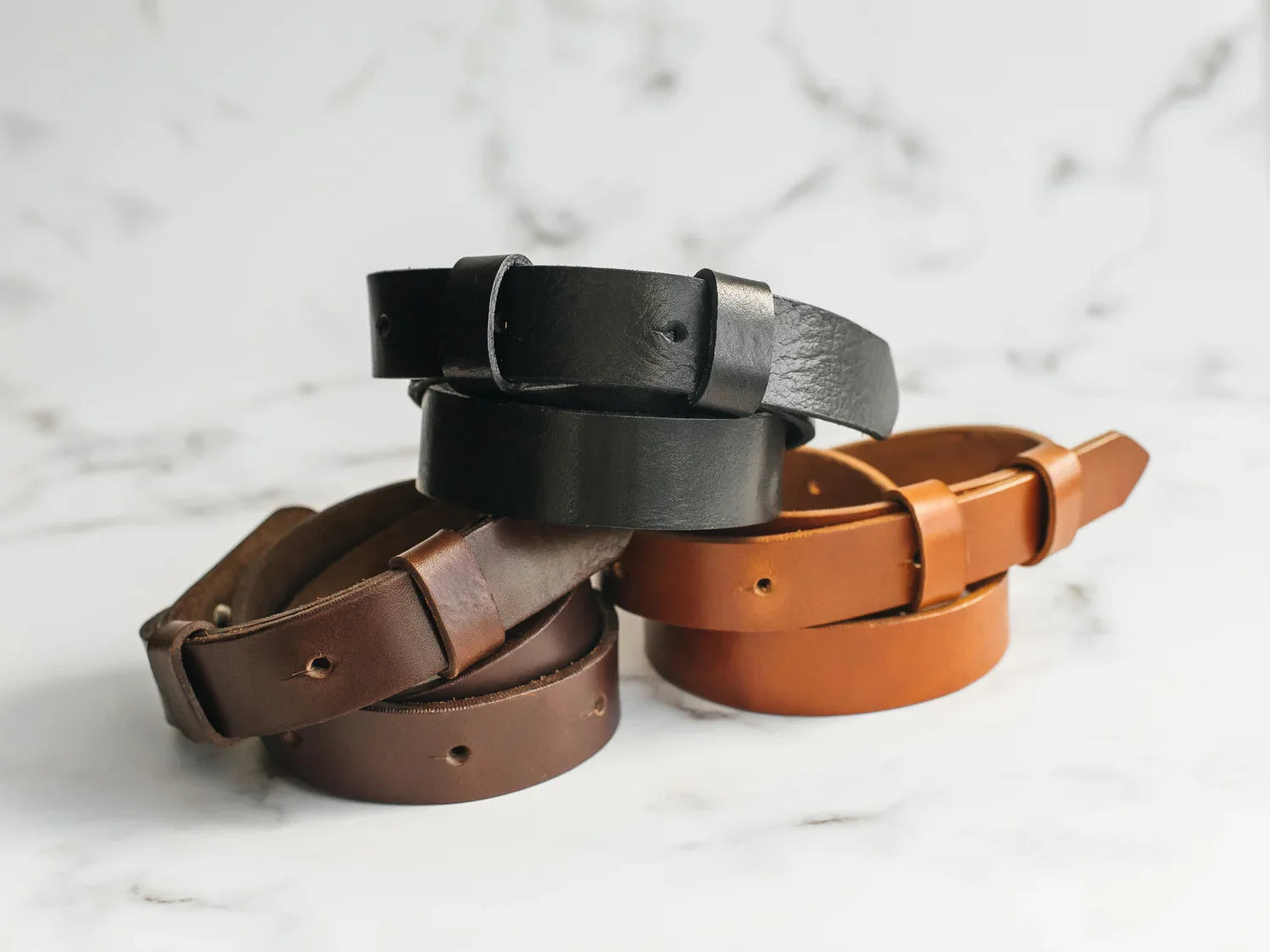 Women's Veg-Tanned Leather Belt – 1” Wide with Elegant Silver Buckle
