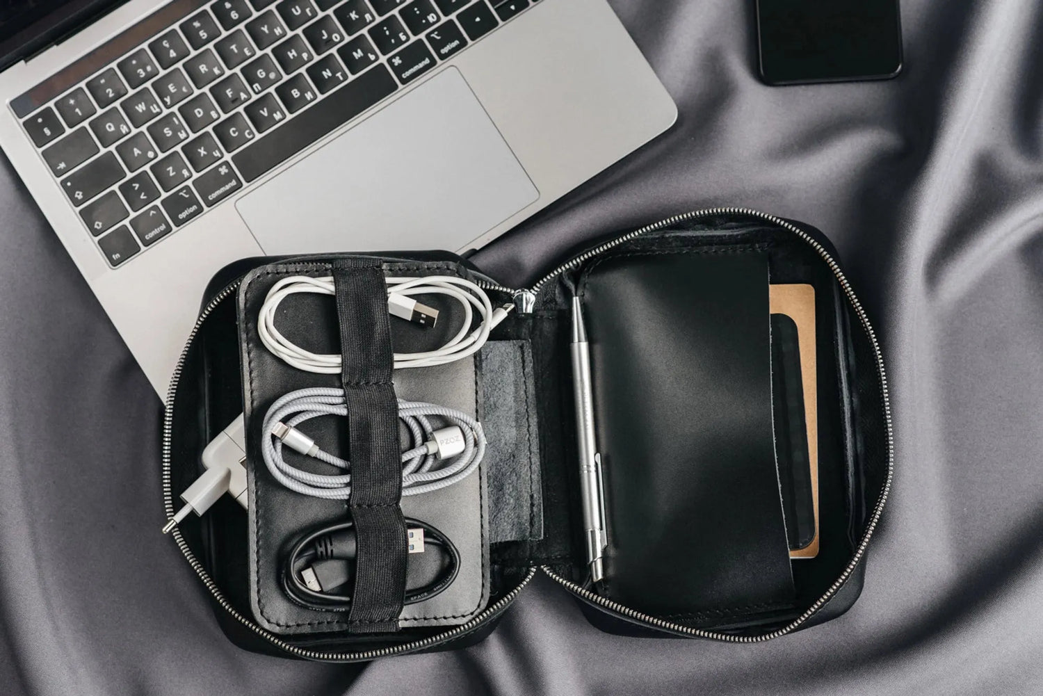Zippered Leather Organizer for Cables and Tech | Black - Wenderfarer