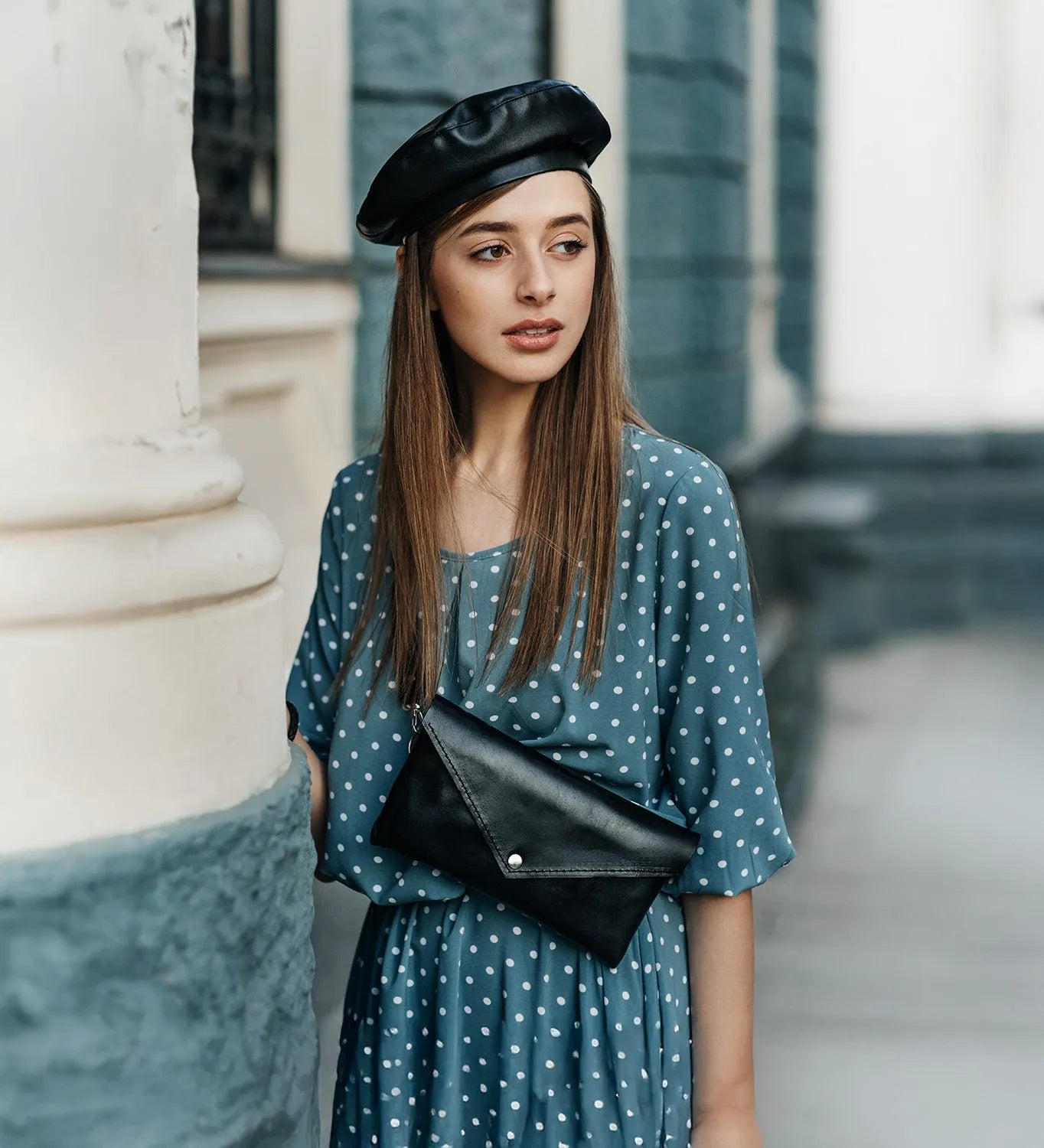 Convertible Leather Waist Bag – Women's Crossbody & Belt Pouch