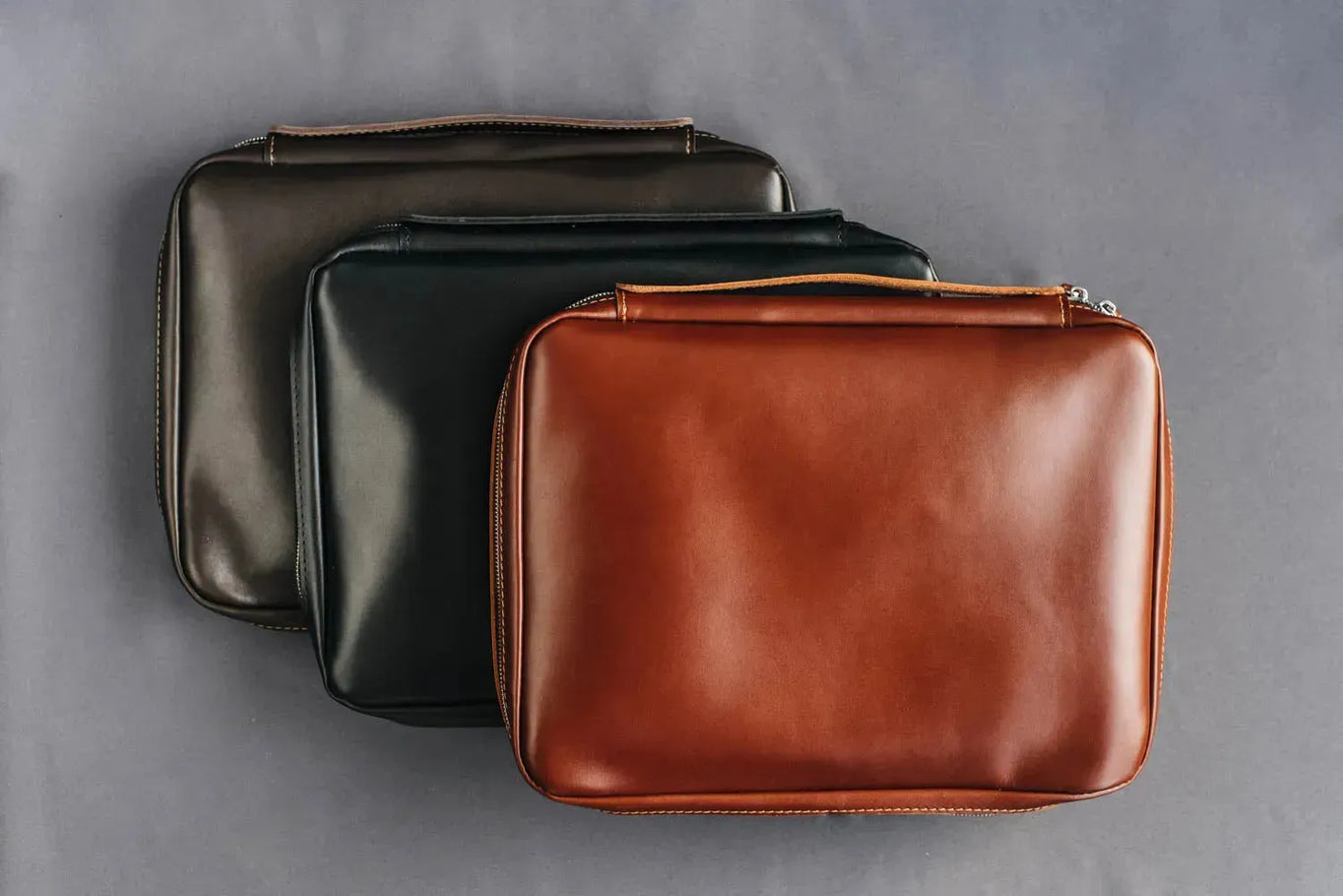 Smooth Leather A4 Folio for Laptop, Cables, Documents