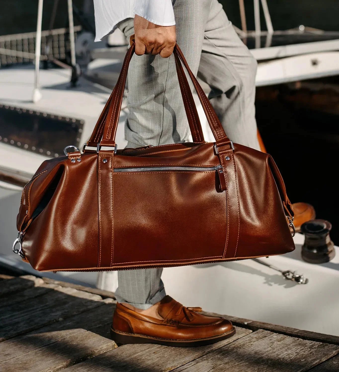 Smooth Leather Travel Bag – Men's Duffel for Weekend Getaways | Stout