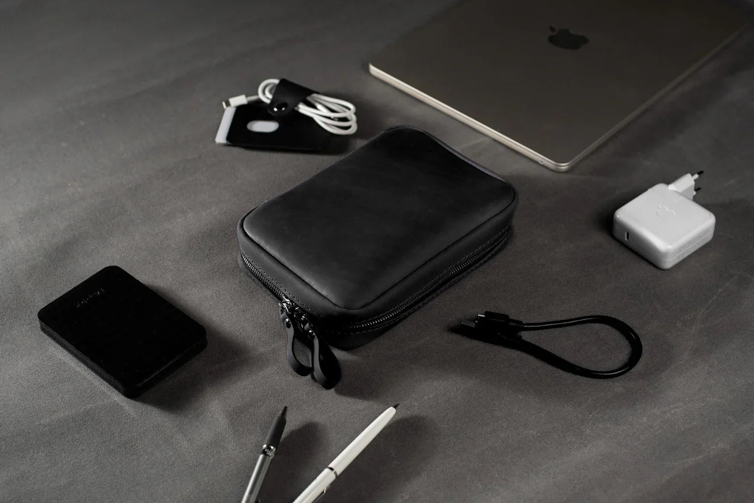 Distressed Leather Tech Organizer with Zipper | Tech & Cable Case