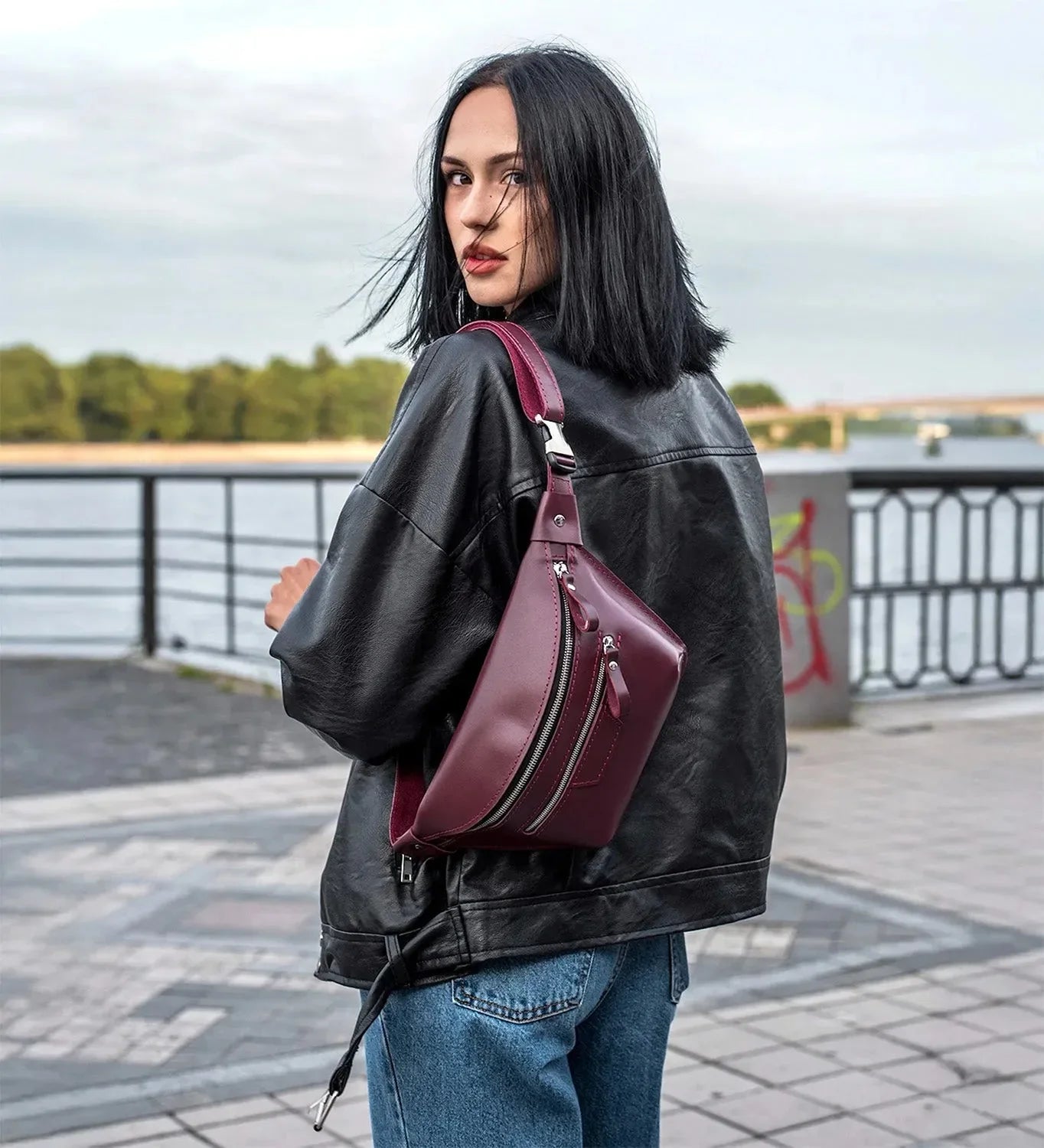Leather Waist & Crossbody Bag – Unisex Belt Bag with Zippers