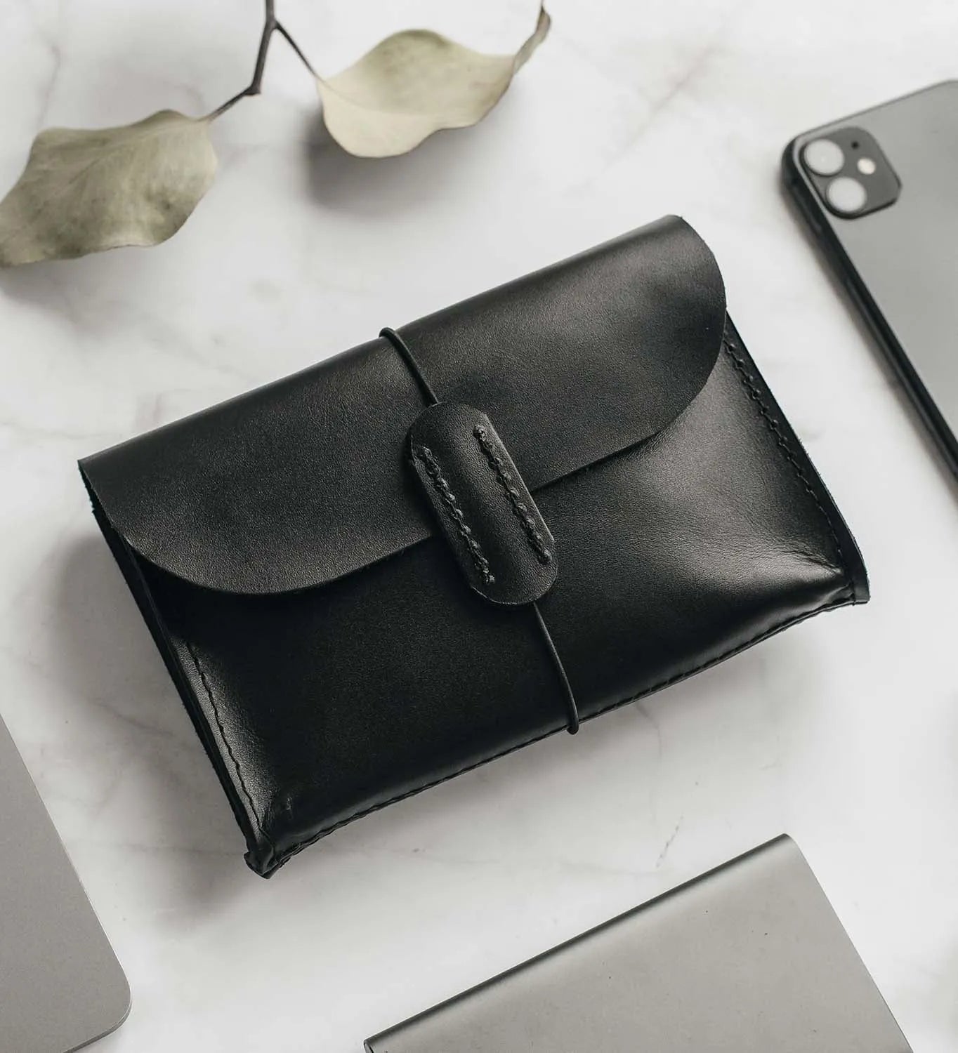 Leather Tech Pouch for Cables & Accessories | Saver