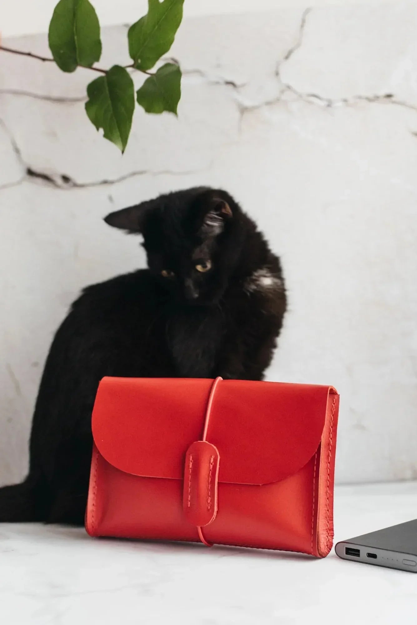 Leather Tech Pouch for Cables & Accessories | Saver