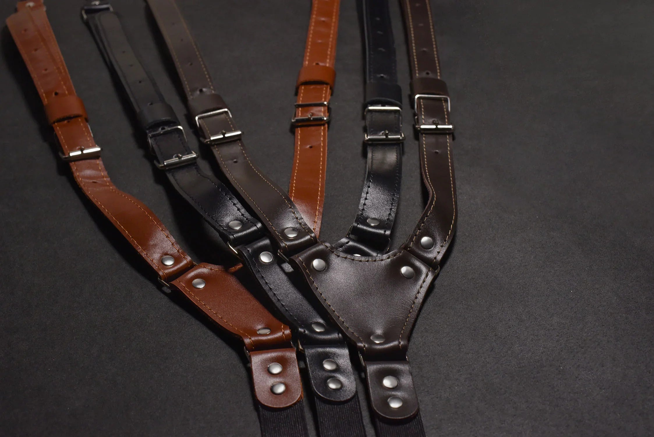 Premium Leather Suspenders – Adjustable with Metal Buckles