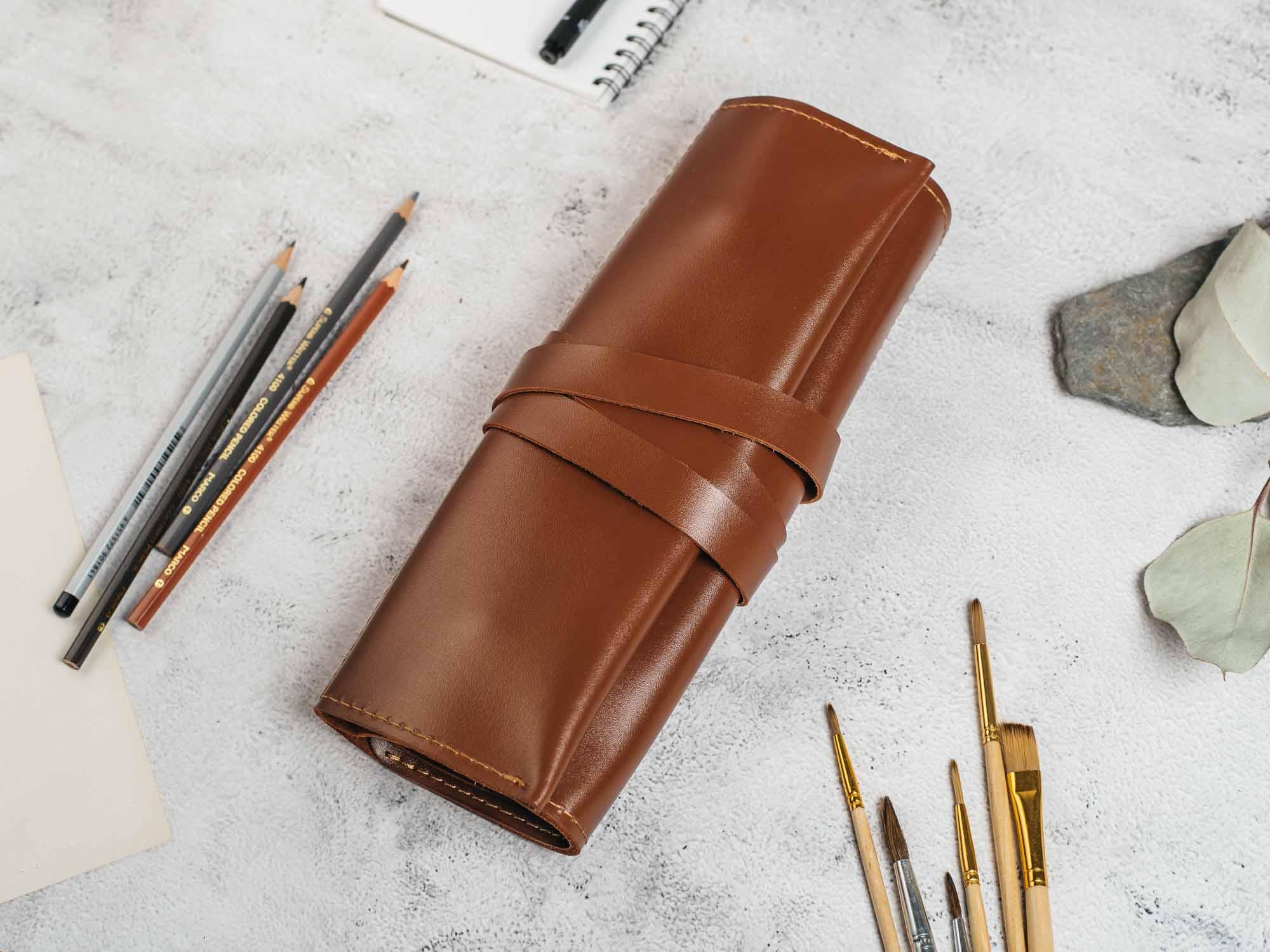 The Essential Roll – Smooth Leather Wrap for Brushes & Tools