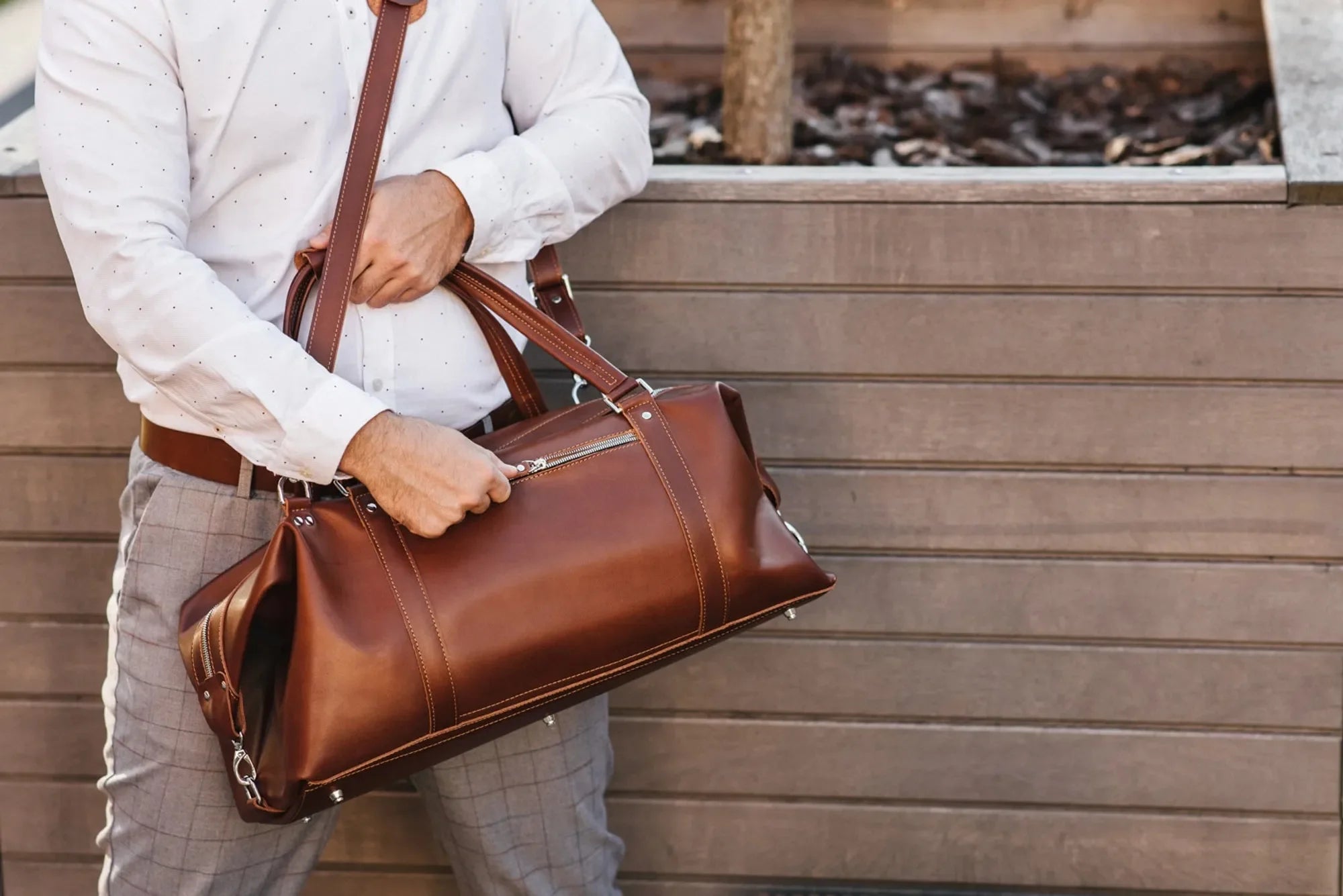 Smooth Leather Travel Bag – Men's Duffel for Weekend Getaways | Stout